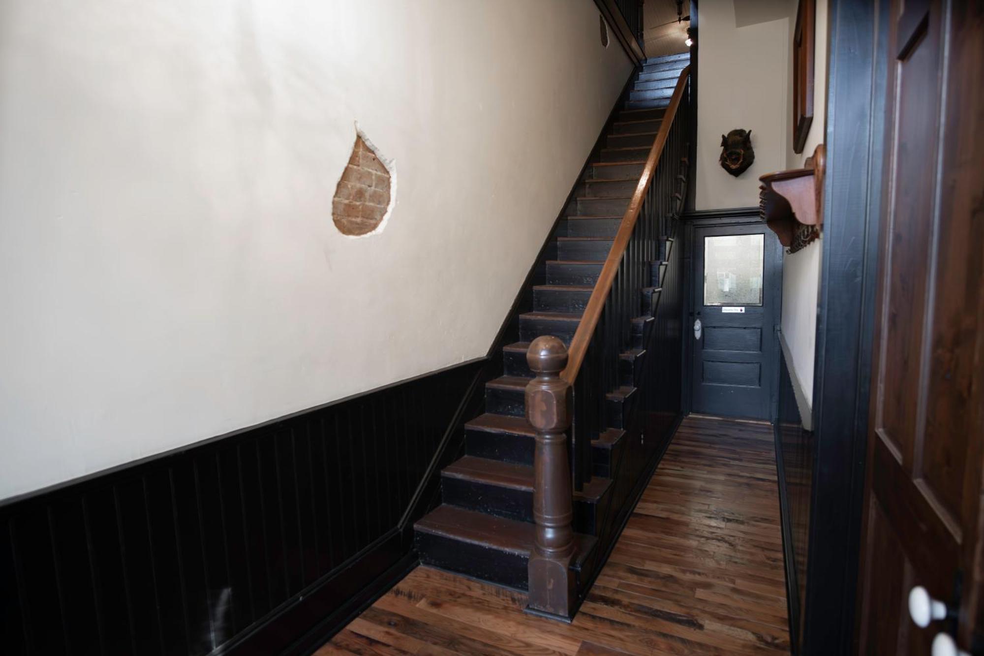 Beard And Lady Inn Chester Екстериор снимка
